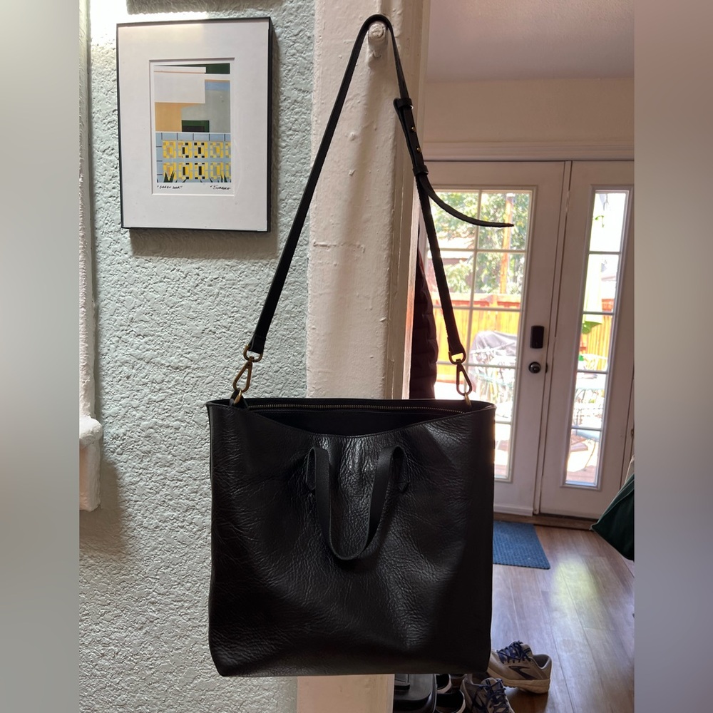 Madewell zip top medium leather tote